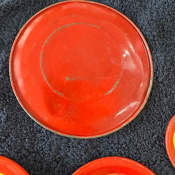 Vintage Jack and Jill Litho Collectible Tea Set from the Ohio Art Tin Company - Picture 9 of 9